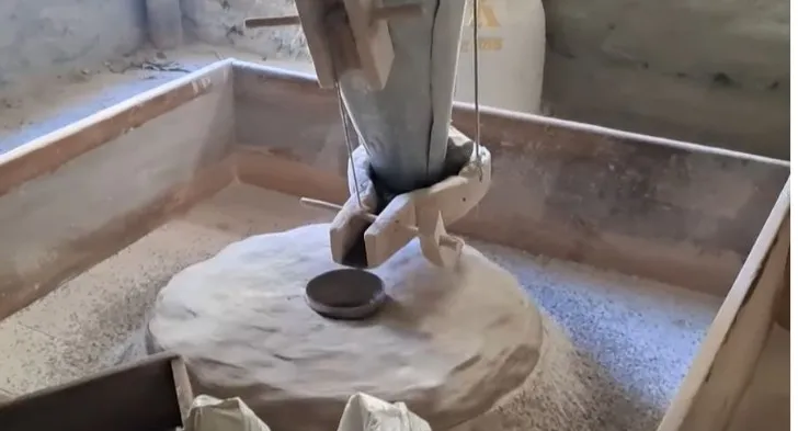 घरपझोङ गाउँपालिकाद्वारा जोमसोमको परम्परागत पानीघट्ट स्तरोन्नति