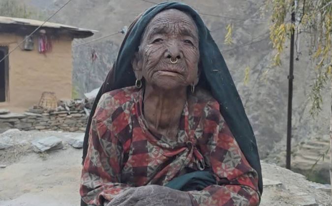 त्रिपुरासुन्दरी नगरपालिकाकी गोरी आमा पाउनुभयो देश–विदेशबाट आर्थिक सहयोग