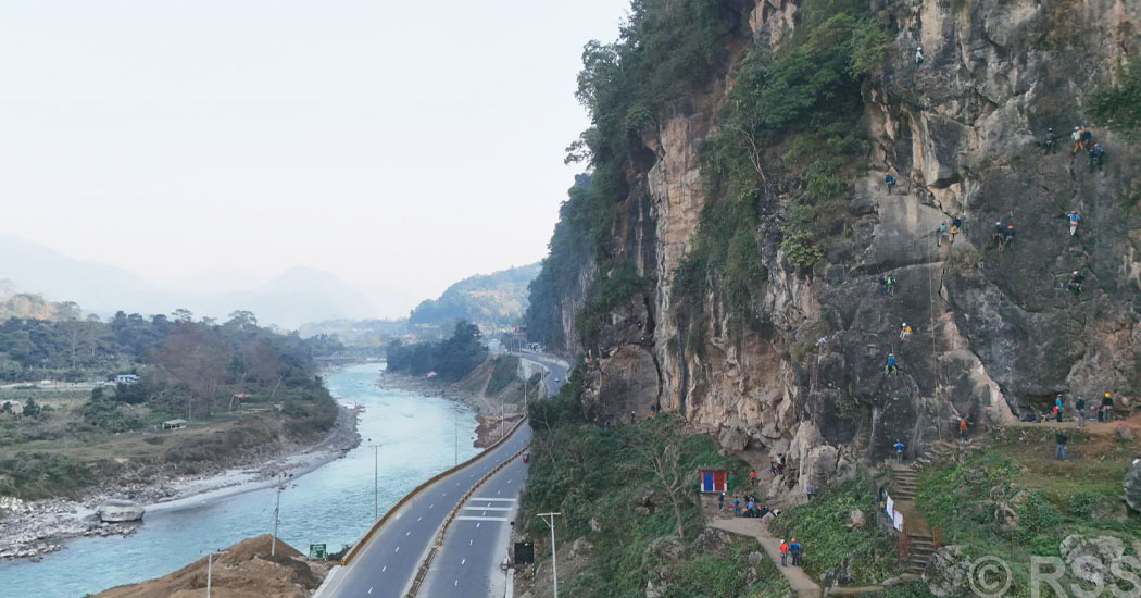 बन्दीपुर गाउँपालिकाले चिनायो चुनपहरा, चट्टान आरोहणको केन्द्र बन्दै