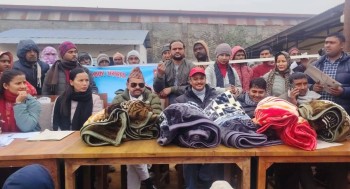 माधवनारायण नगरपालिकामा विपन्न परिवारलाई जाडो राहत