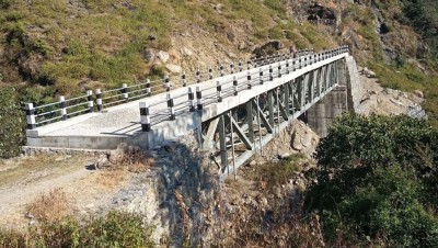 खप्तड छेडेदह गाउँपालिका–बुढीगङ्गा नगरपालिकाको जोड्ने पुल अलपत्र