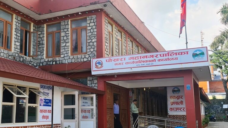 पोखरा महानगरपालिका–१३ मा तीज मनाउन हिँडेका महिलासहित २३ जना घाइते