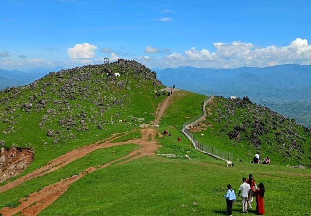 सन्धिखर्क नगरपालिका–११ मा रहेको ‘रक गार्डेन’ पर्यटकीय गन्तव्यका रूपमा लोकप्रिय