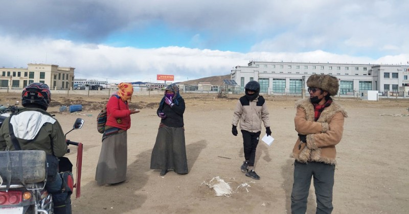 लोमान्थाङ गाउँपालिकाको कोरला नाकामा खानेपानी अभाव, व्यापारी समस्यामा