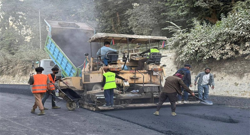 काठमाडौं पालिकाको धूलोरहित सडक योजना अघि बढ्दै